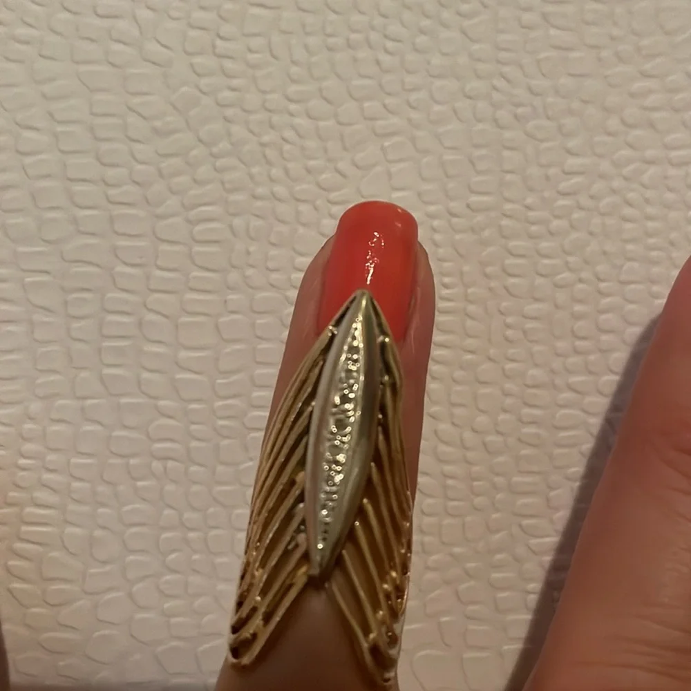 Nail ring solid 14k - Picture 8 of 9